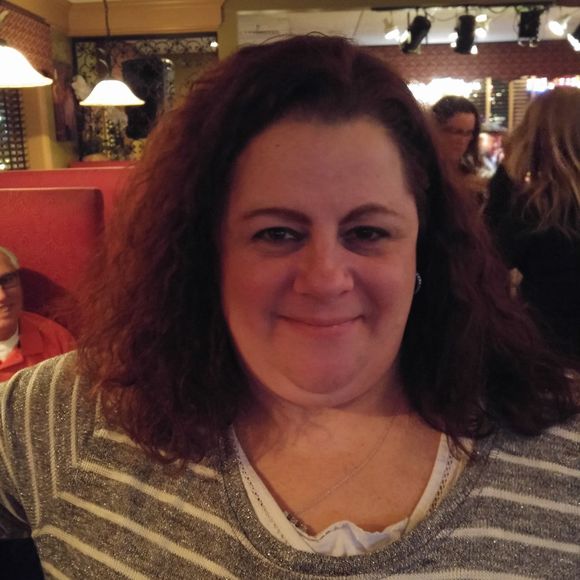 Meet your Posher, Carla - Picture 1 of 1